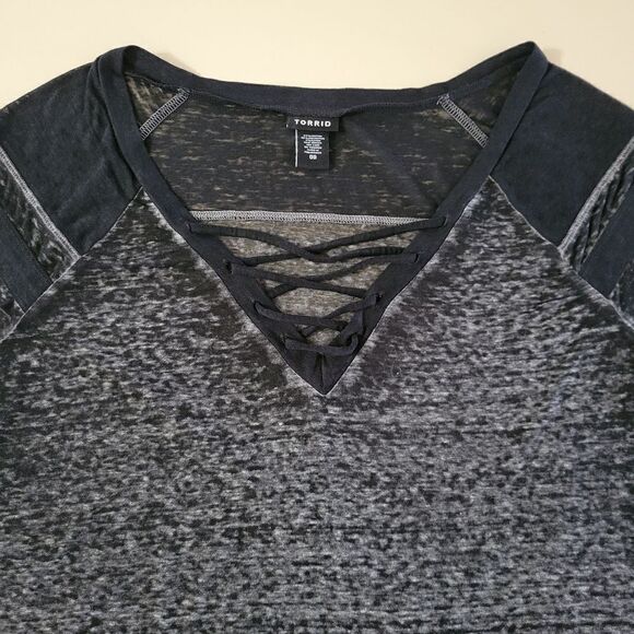 Torrid Women's Black Burnout V-neck Short Sleeve Pullover Top - Picture 9 of 13